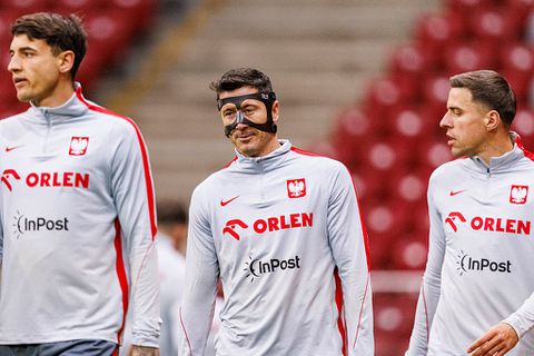 TV-gids play-offs WK voetbal: op deze zender kijk je live naar onder andere Turkije, Italië en Polen