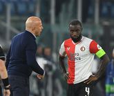 Engelse media lyrisch over Liverpool-trainer Arne Slot: zo zette hij Feyenoord-verdediger Lutsharel Geertruida in zijn kracht