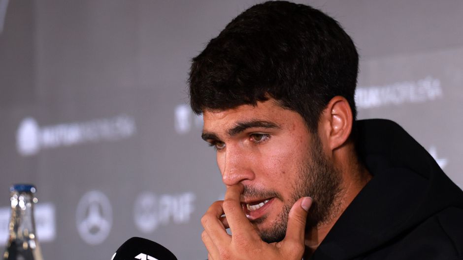 Harde woorden voor toptennisser Carlos Alcaraz: 'Dat gaat niet als hij om 7 uur 's ochtends naar bed gaat'