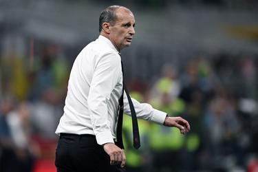Koppen rollen na Champions League-debacle bij AC Milan: 'Het is tijd voor verandering'