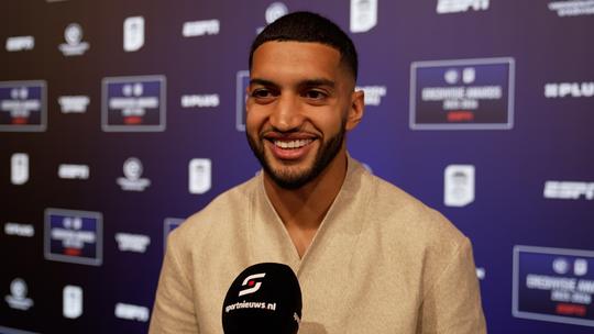 PSV'er Ismael Saibari (25) geëmotioneerd: 'Het raakt me in het hart'