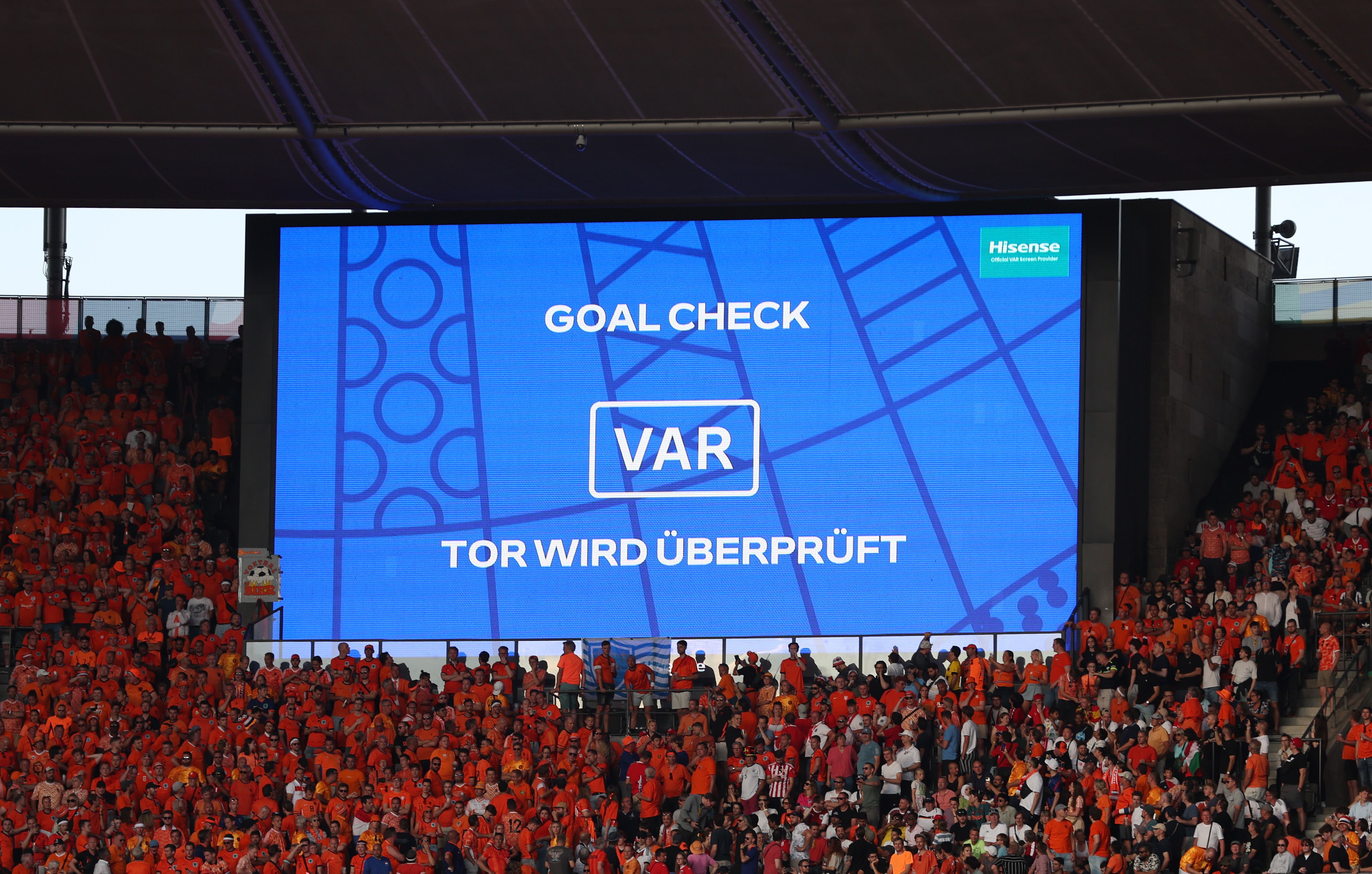 Video's | Bekijk hier alle doelpunten uit het spektakelstuk tussen Nederland en Oostenrijk