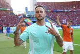 Marko Arnautovic voelde mee met Nederland nadat 'zijn' Oostenrijk de groepswinst op het EK had gepakt. ©Getty Images