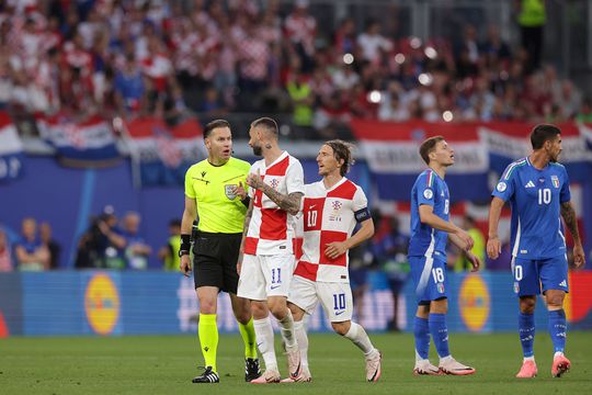 Drama voor Nederlandse scheidsrechter Danny Makkelie: UEFA maakt nu al een einde aan EK-droom