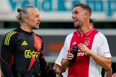 Opstelling Ajax tegen Vojvodina: Francesco Farioli maakt gedurfde keuze onder de lat