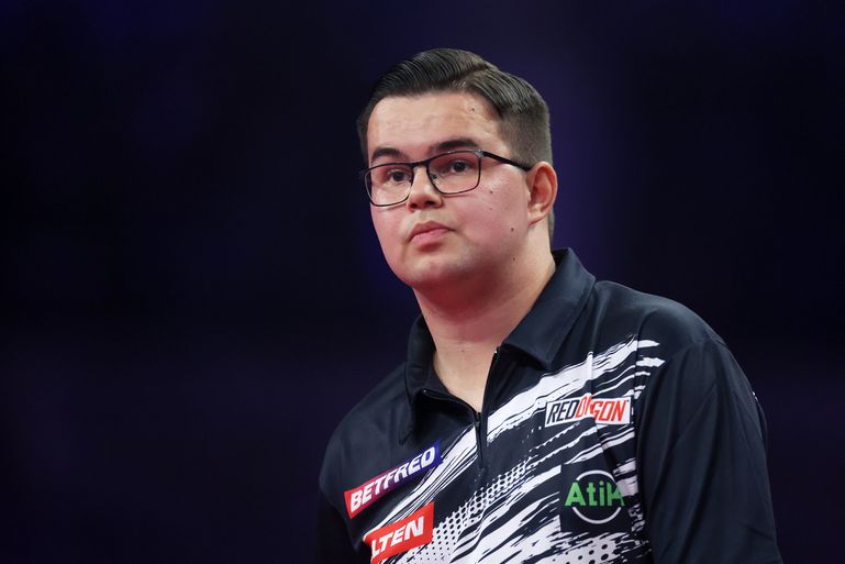 Gian van Veen kwam op World Matchplay te kort tegen 'beetje aparte' James Wade: 'Dan voel je je eenzaam'