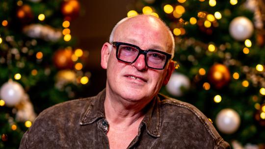 René van der Gijp verbaast beste vrienden met bizarre bekentenis: 'Dat heb ik jaren gedaan'