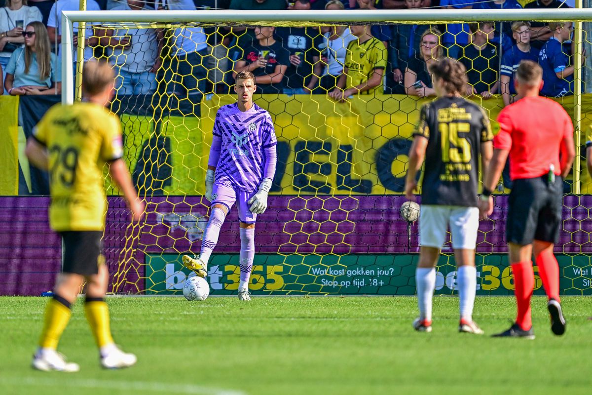 Op deze manier wordt de keeper van Roda JC de held in 97ste minuut tegen VVV