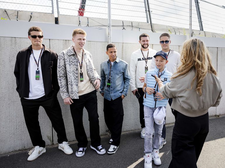 Veel PSV'ers duiken dag na monsterzege in Almere op bij GP in Zandvoort