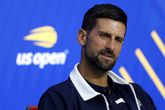 Novak Djokovic verschijnt op de US Open in opvallende kleding. ©Getty Images