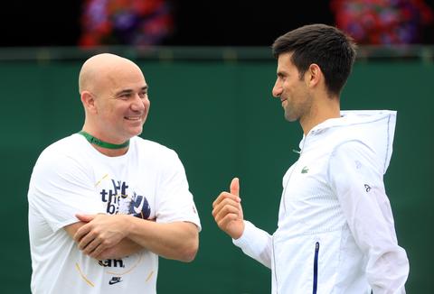 Begrip voor opvallende uitspraken tennisicoon Andre Agassi over Novak Djokovic: 'Dat zie je ook wel aan hem'
