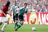 Derde tenue Feyenoord razendsnel uitverkocht: 'Mooi om te zien hoe het leeft onder het legioen'