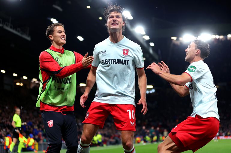 Doelpuntenmaker Sam Lammers is 'een heel gelukkig mens' na goal tegen Manchester United: 'Prachtig'