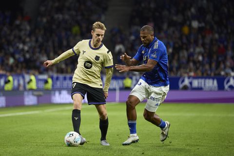 Frenkie de Jong helpt FC Barcelona en komt met topclub enorme blunder te boven