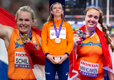 Jessica Schilder, Femke Bol en Jorinde van Klinken. Getty Images, beeldbewerking Sportnieuws.nl