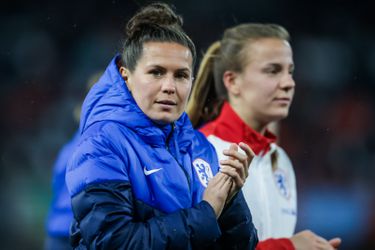 'Nog heel veel verschil' in voetbal: 'Meisjes hebben niet dezelfde kans als jongens'