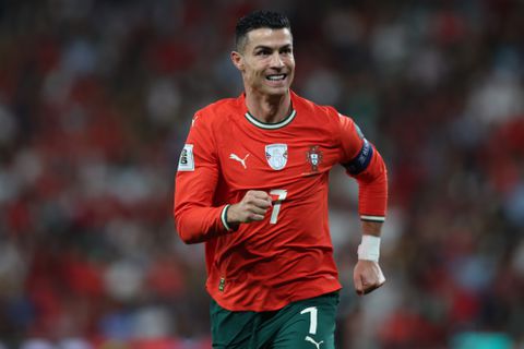 Voetbalfenomeen Cristiano Ronaldo (40) bereikt mijlpaal op weg naar magische grens