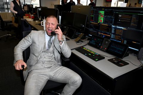 Topvechter Conor McGregor doet grote onthulling over 'nieuwe reis': 'Ik ben gered'