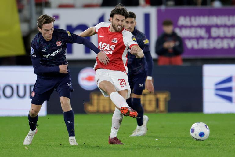 Live Eredivisie | Topper tussen AZ en FC Twente gaat doelpuntloos de ...