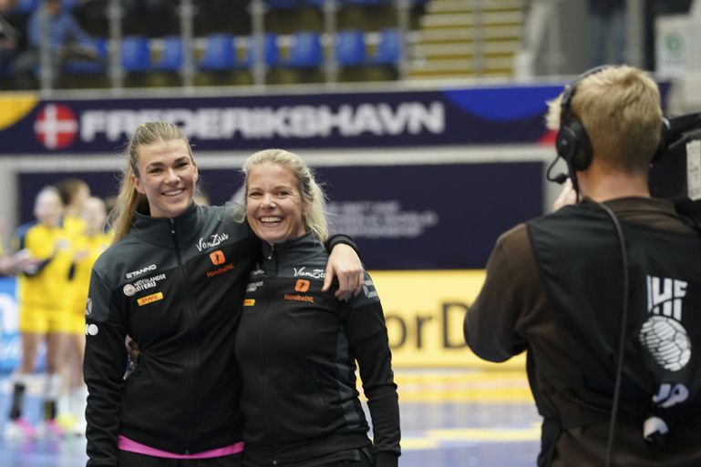 Gestopte Oranje-handbalster krijgt prominente rol bij WK in eigen land: 'Zijn ze toch niet van me af'