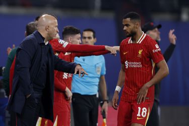 Cody Gakpo en Arne Slot wijzen naar schrikbarende statistiek van Liverpool: 'Dat moeten we voorkomen'