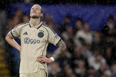 Dit is waarom Ajax tegen Benfica in het derde tenue speelt: thuisshirt afgekeurd voor Champions League-duel