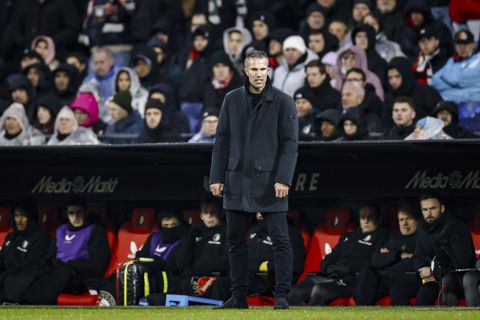 Slimme zet bij Feyenoord houdt Robin van Persie voorlopig buiten schot: 'Interessant om te volgen'