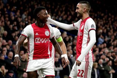 Hakim Ziyech bezoekt veroordeelde Quincy Promes in Dubai: 'We wilden naar de schietbaan'