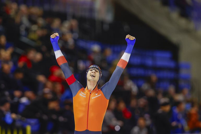 Verbaasde Jenning de Boo breekt twee bijzondere records tijdens World Cup in Calgary: 'Dat is magisch'