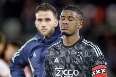Willem van Hanegem keihard: 'Ajax doet maar wat en spelers raken de weg kwijt'