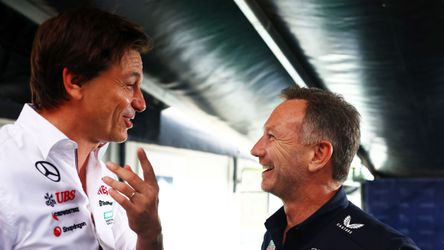 Mercedes-teambaas steekt de draak met beschimpte Christian Horner: 'Deed de rest al'