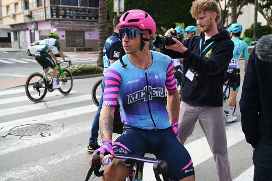 Dylan Groenewegen loopt met voormalig Nederlandse wielerploeg Tour de France mis: 'Geen definitieve uitsluiting'