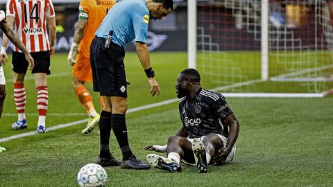 Brian Brobbey paar weken uit de roulatie bij Ajax; De Klassieker in gevaar