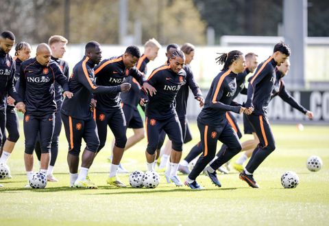 Alles is anders bij het Nederlands elftal, ook al zegt bondscoach Ronald Koeman van niet