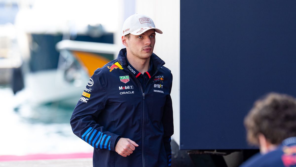 Max Verstappen verveelde zich dood bij GP Monaco: 'Ik moest ook heel nodig naar de wc'