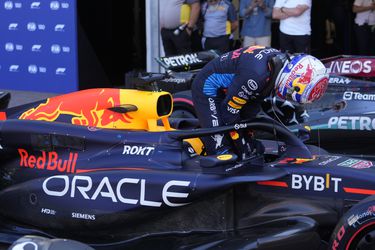 Dit is de startopstelling voor de GP van Monaco, met dramatische plekken voor de Red Bull