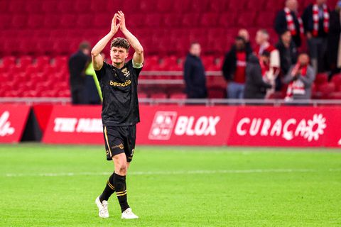 FC Twente maakt transfer die al in de lucht hing nu écht bekend: 'Krijg je nu een sticker?'