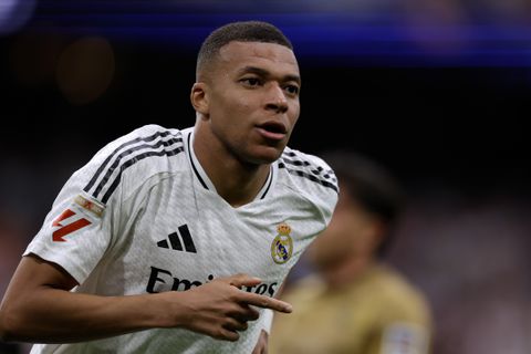 Kylian Mbappé treedt in voetsporen van Cristiano Ronaldo in debuutjaar voor Real Madrid