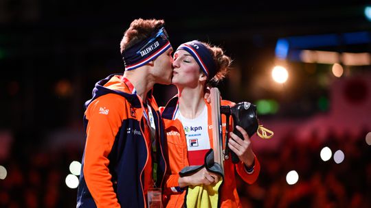 Bekend Nederlands schaatskoppel doet opvallende onthulling: jaar geleden in het geheim getrouwd