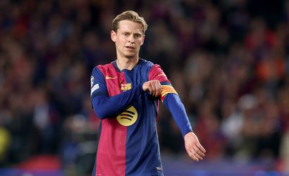 'Toekomst Frenkie de Jong bij FC Barcelona hangt aan zijden draadje'