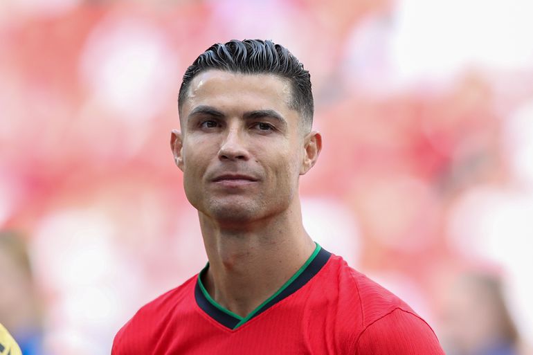 Cristiano Ronaldo bezit eiland in Dubai ter waarde van 25 miljoen euro (in deze bijzondere vorm)