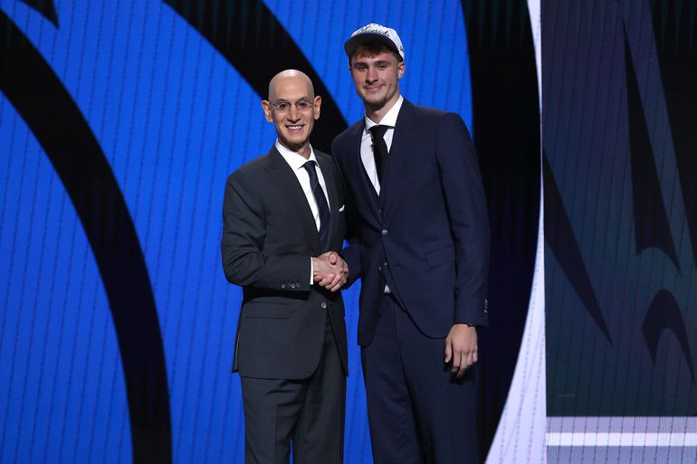 Is dit de nieuwe NBA-superster? Draft-avond vol tranen en verrassingen