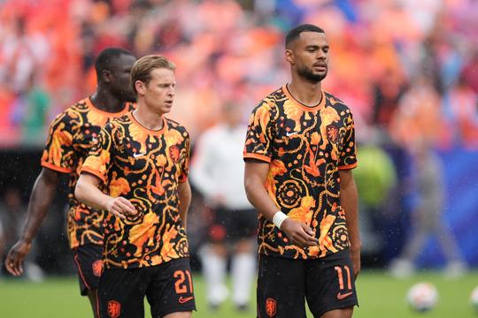 Naam van Oranje-international zorgt voor enorme hilariteit op Zuid-Afrikaanse televisie