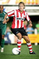 Arvid Smit in actie voor PSV. ©Pro Shots.