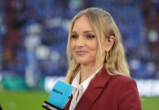 Journaliste gaat diep door het stof na 'merkwaardig en belachelijk' interview met voetballer