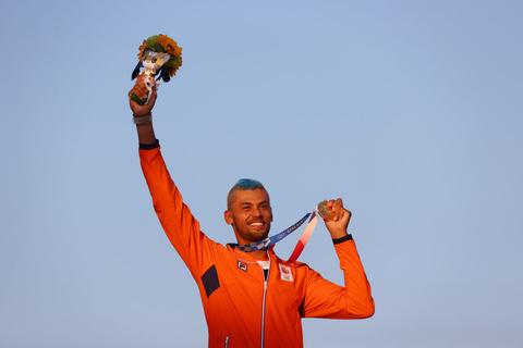 Olympisch kampioen Kiran Badloe eerlijk over verandering: 'Dan had ik mijn surfplank opgeborgen'