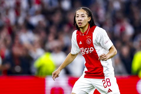 Ajax-revelaties vallen af bij Jong Oranje, drie AZ'ers als vervangers opgeroepen