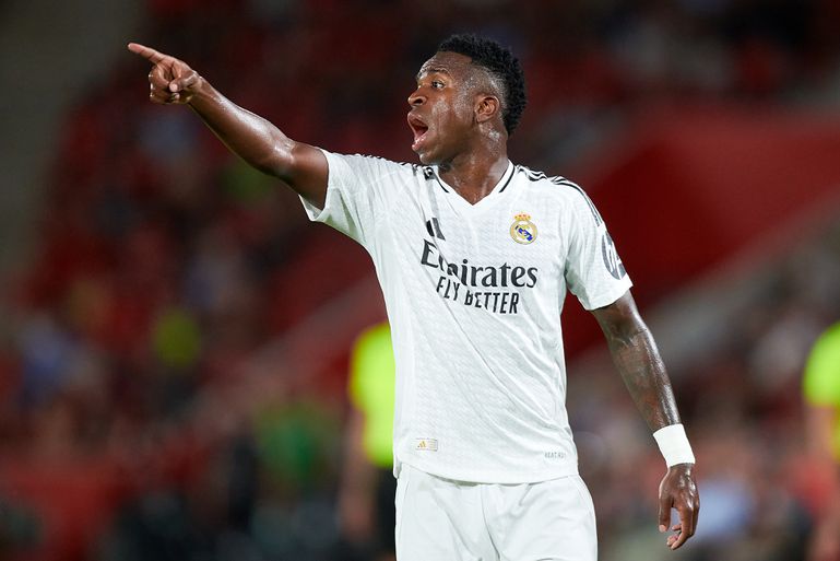 Real Madrid krijgt z'n zin: straffen uitgedeeld aan voetbalfans die Vinicius Junior racistisch bejegenden