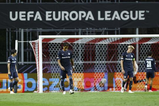 Verbazing na dramatische Europese week voor Nederlandse clubs: 'Waarom doe je dan mee aan zo'n competitie?'