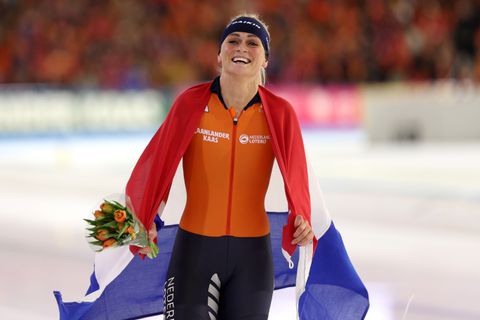 Schaatskampioene Irene Schouten overladen met liefde na aandoenlijke foto met 'prachtig ventje'